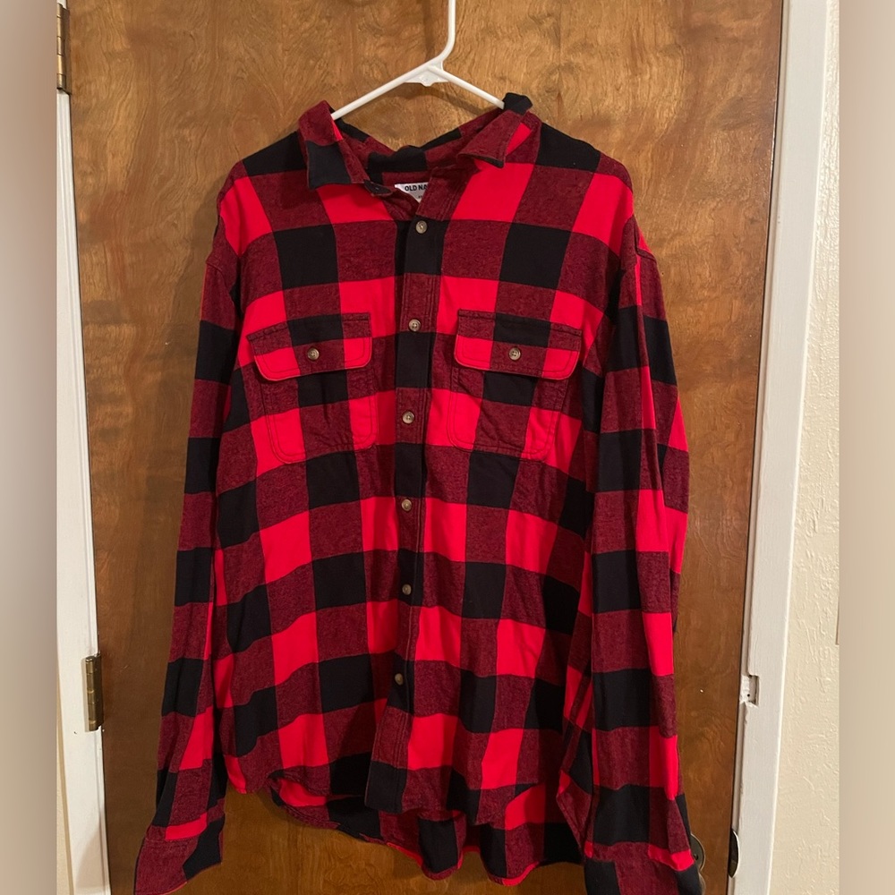 Men’s Flannel Button Up